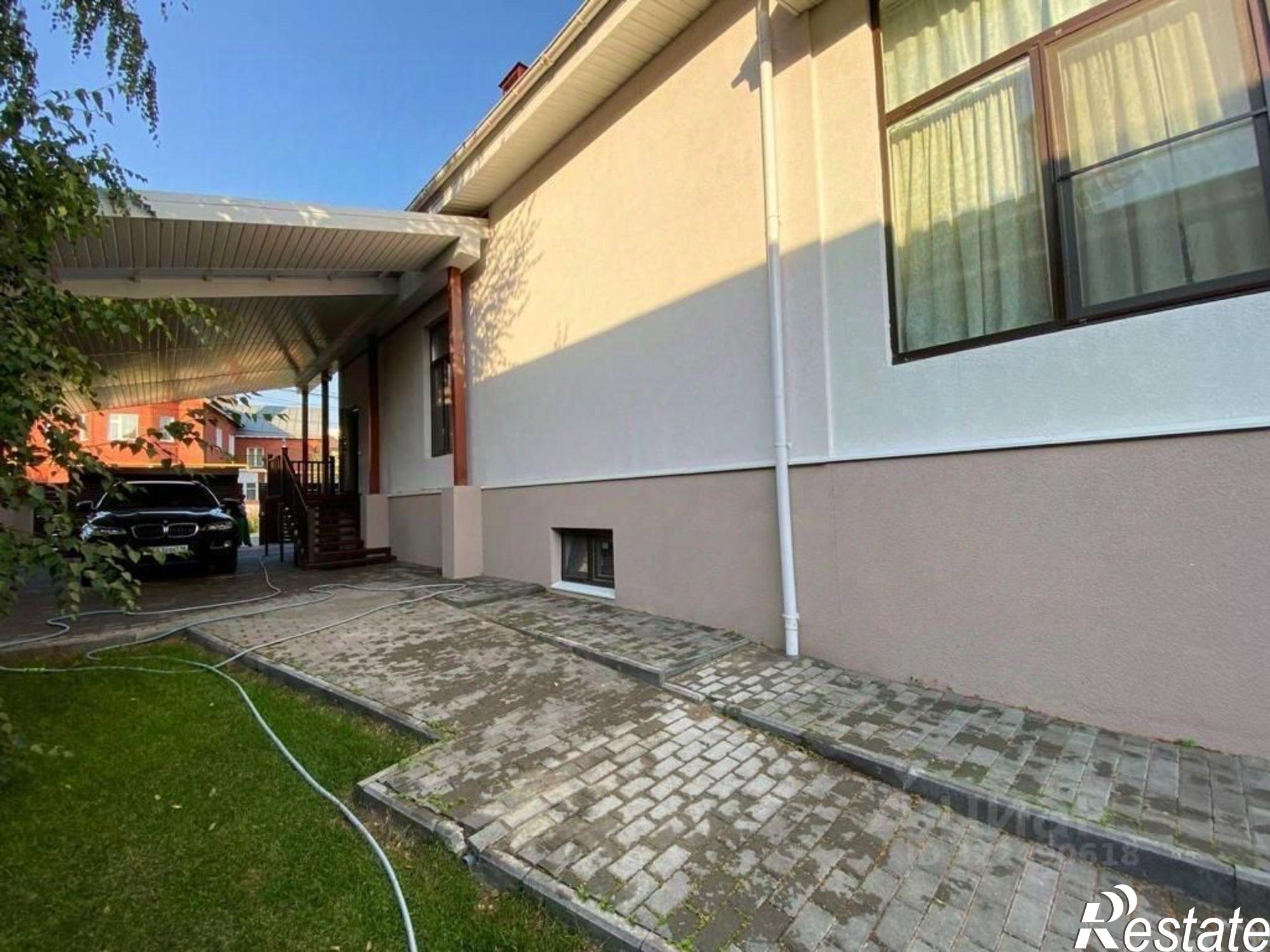 Сдать дачу, дом, коттедж за 150 000 рублей на улица Азамат, 53