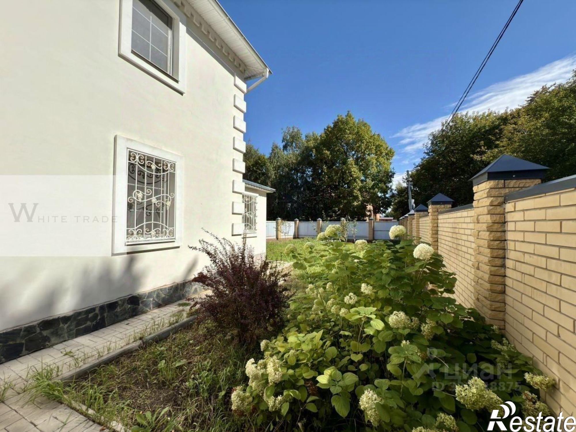 Сдать дачу, дом, коттедж за 90 000 рублей на ул Жасминная, 12