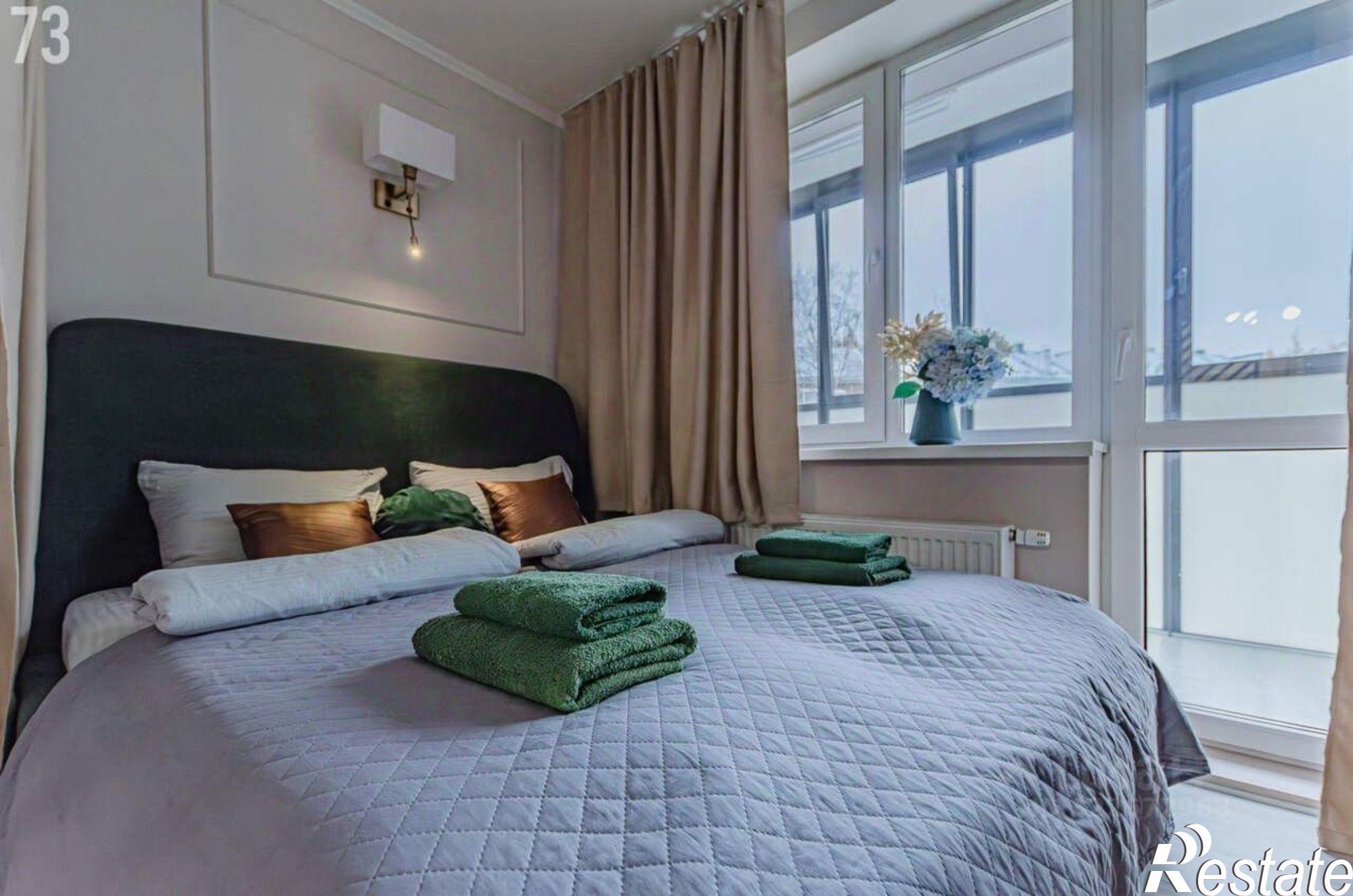 Сдать квартиру за 40 000 рублей на улица Бари Галеева, 8А к2