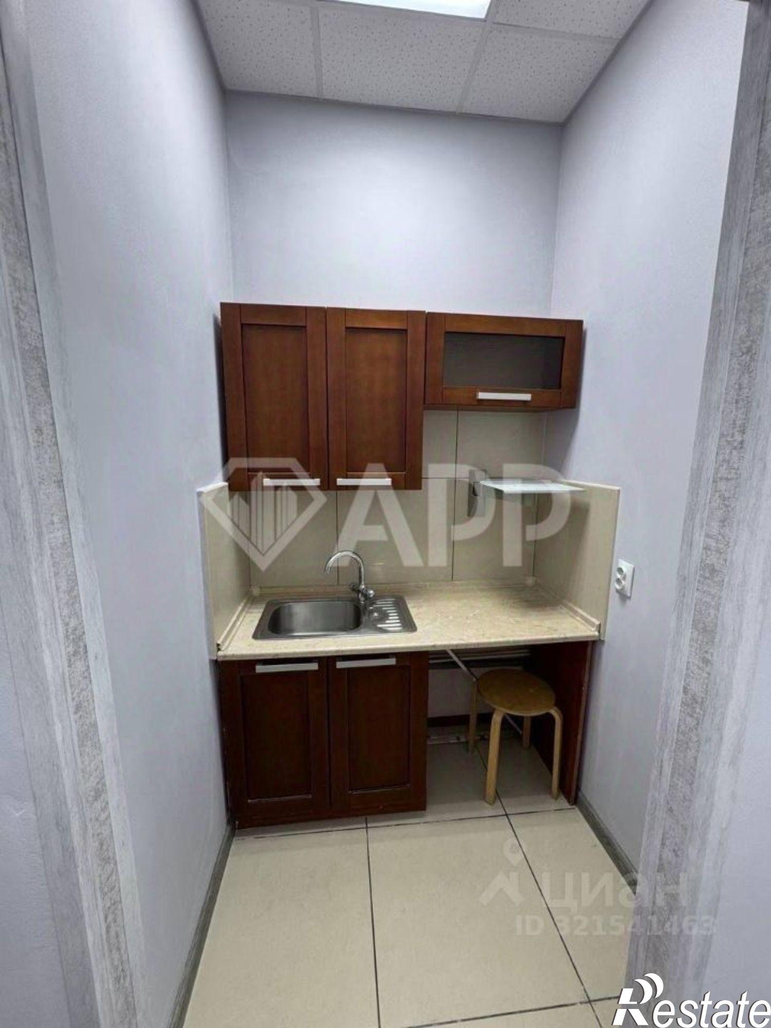 Сдать ОСЗ, отдельно стоящее здание за 119 830 рублей на ул Островского, 67