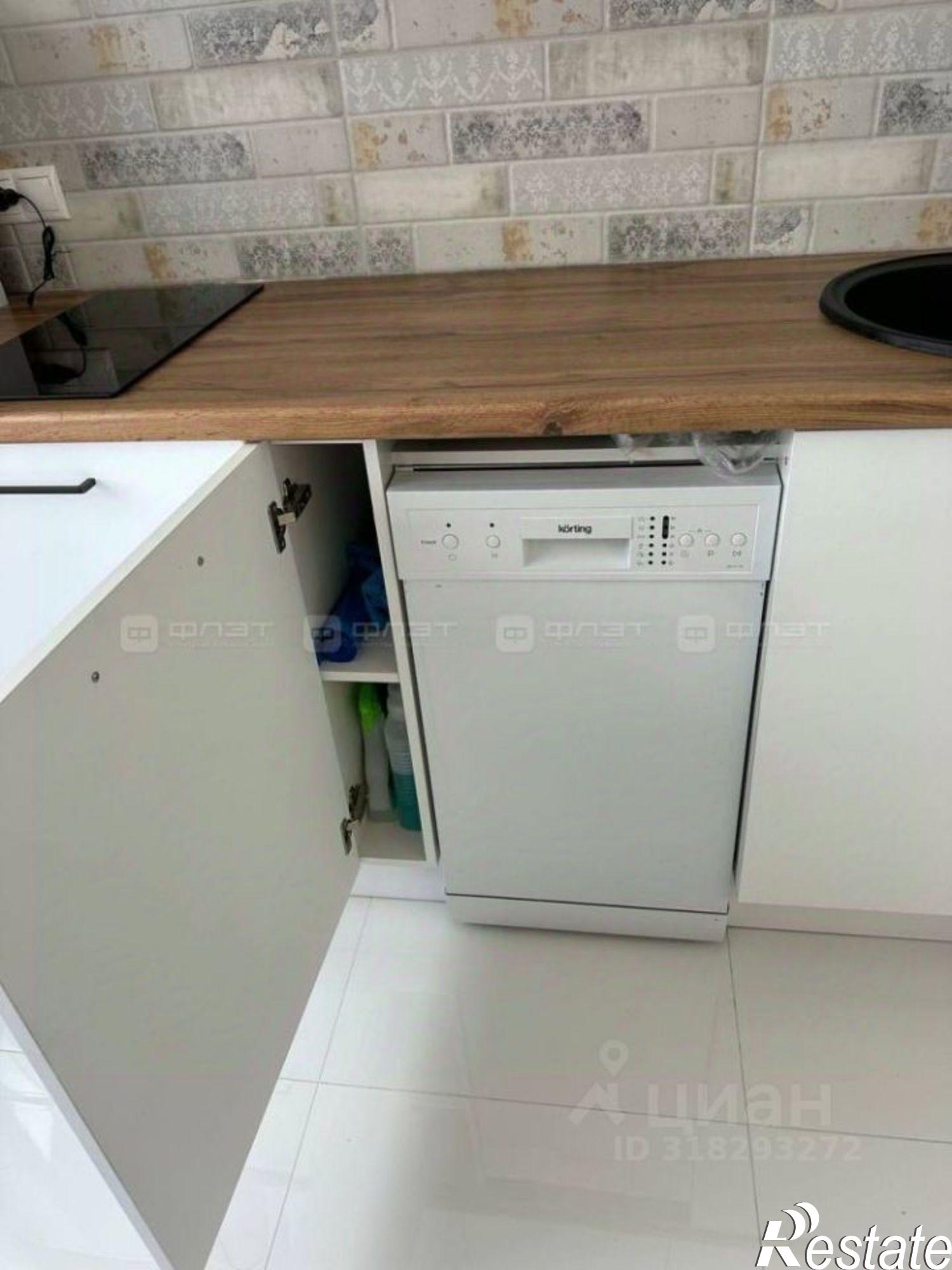 Купить квартиру за 12 599 000 рублей на ул Четаева, 42а