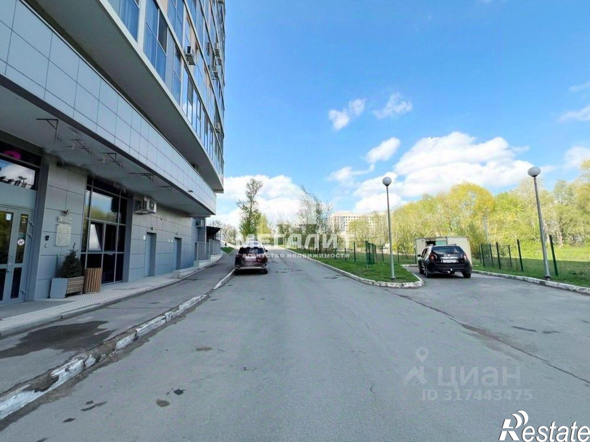 Купить помещение свободного назначения за 84 945 700 рублей на Поперечно-Гривская улица