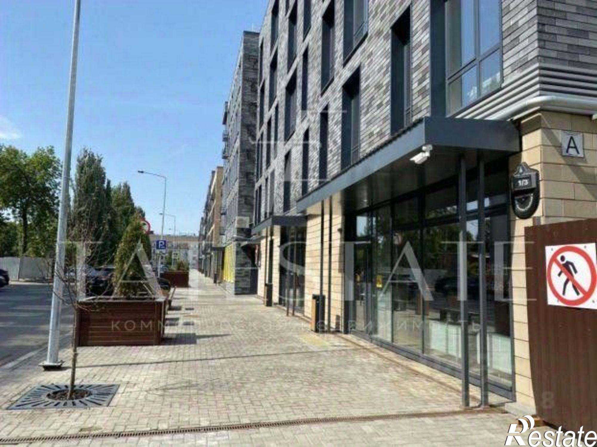 Купить помещение свободного назначения за 2 500 000 рублей на улица Николая Столбова