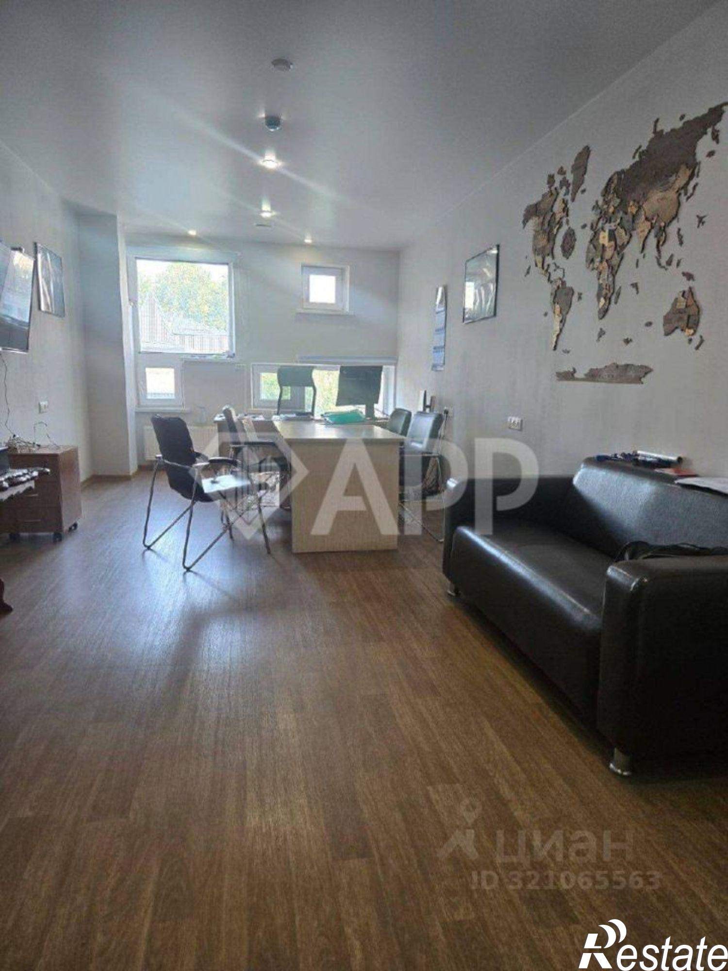 Купить офис, помещение под офис за 80 000 200 рублей на улица Чехова, 6Г