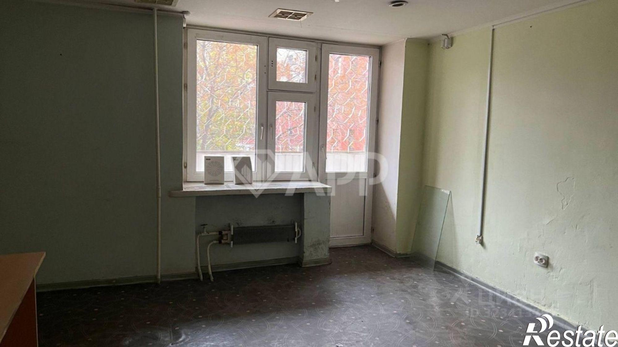 Купить помещение свободного назначения за 36 000 100 рублей на улица Николая Ершова, 8