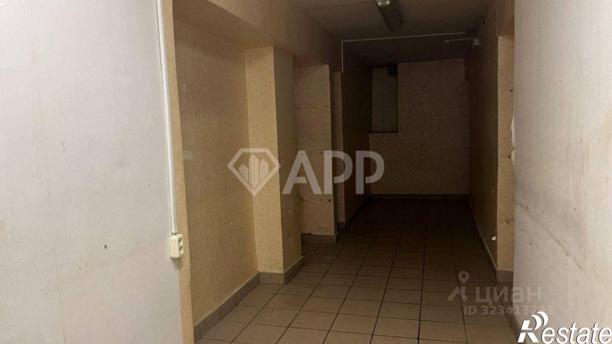 Купить помещение свободного назначения за 36 000 100 рублей на улица Николая Ершова, 8