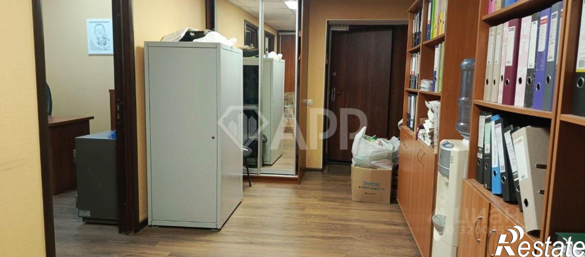 Купить офис, помещение под офис за 10 800 000 рублей на ул Кул Гали, 24