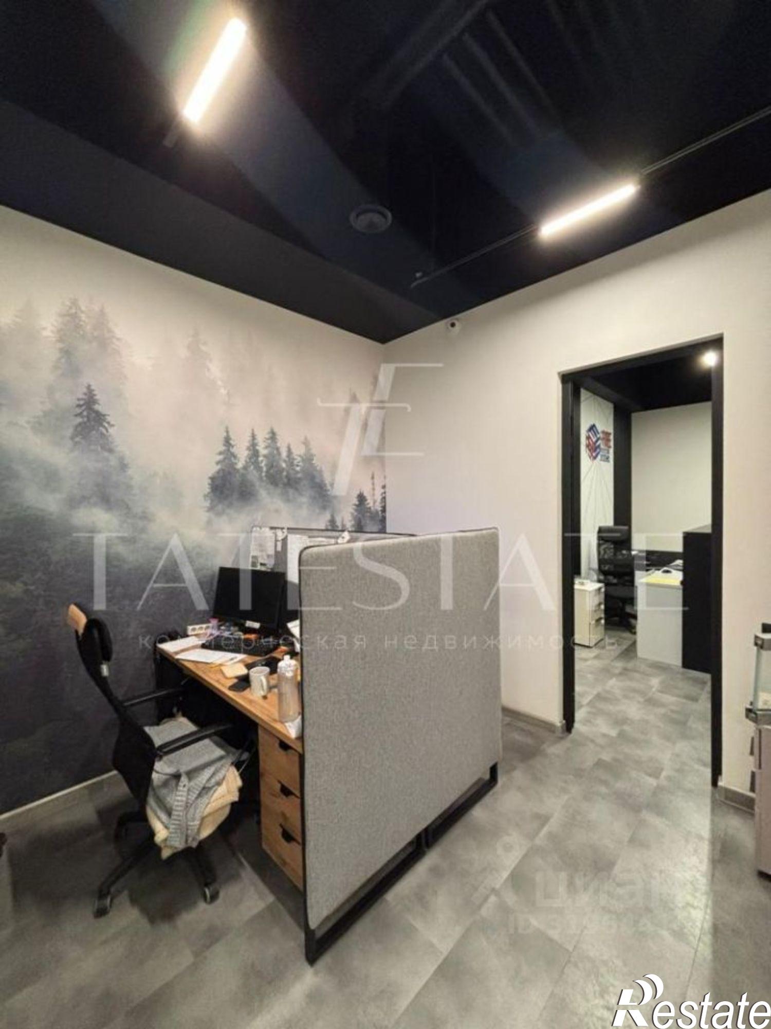 Купить офис, помещение под офис за 39 900 200 рублей на ул Академика Завойского, 21А