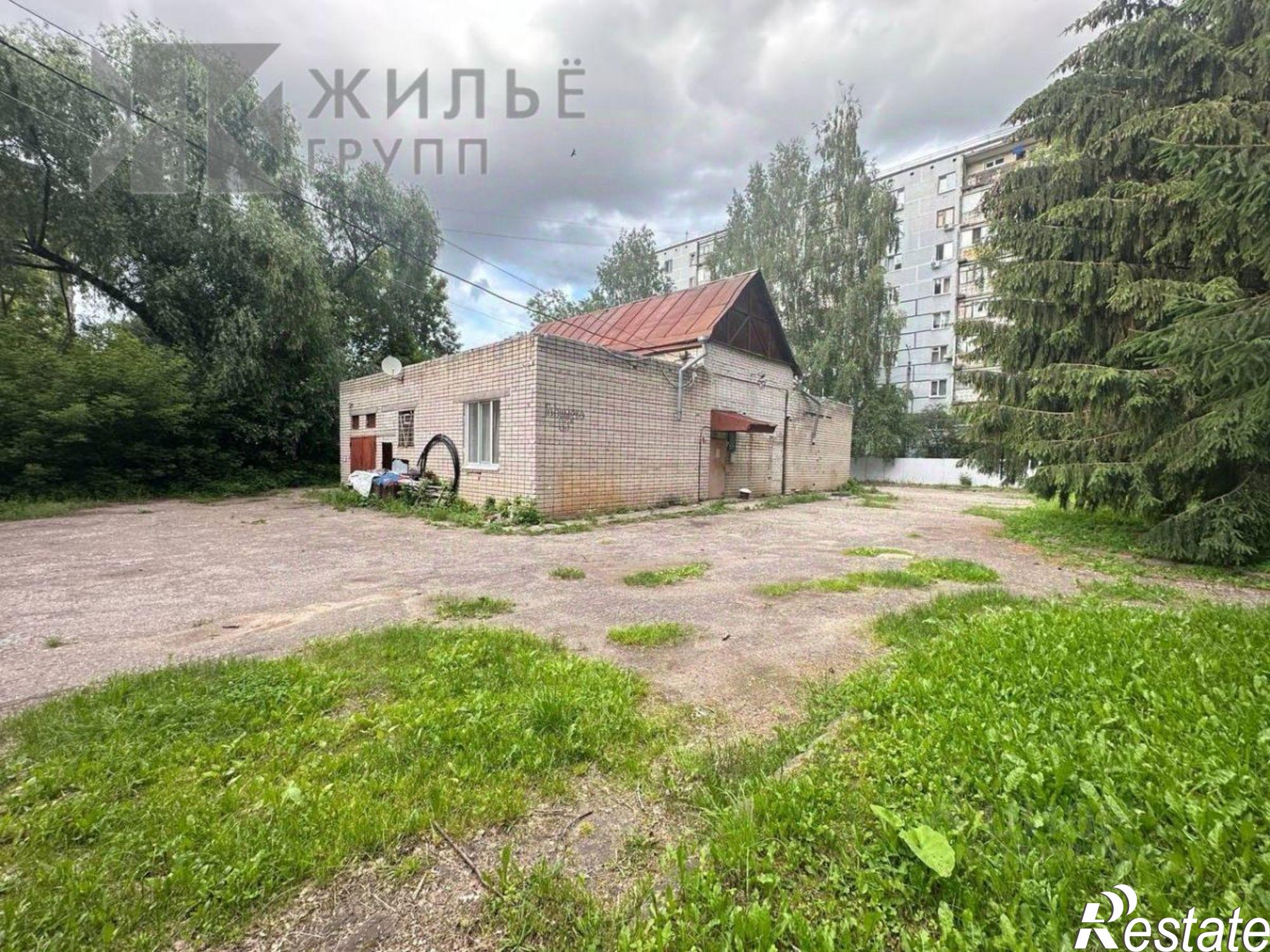 Купить помещение свободного назначения за 60 000 100 рублей на ул Комиссара Габишева, 33А