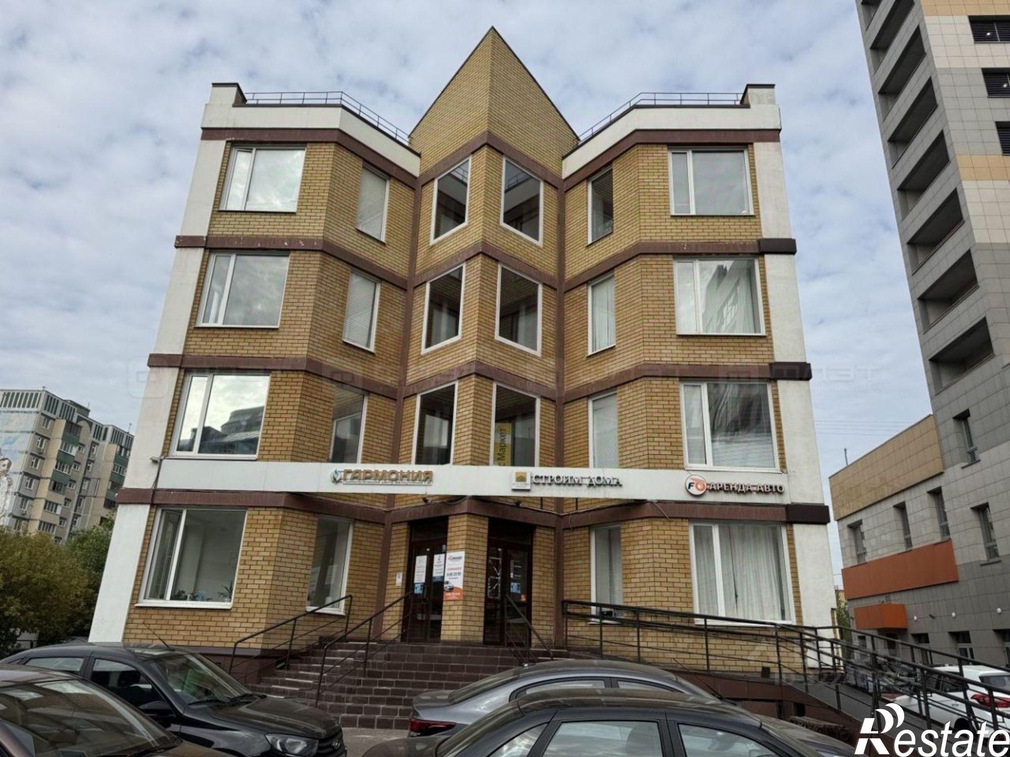 Купить ОСЗ, отдельно стоящее здание за 180 001 000 рублей на ул Чистопольская, 9Б