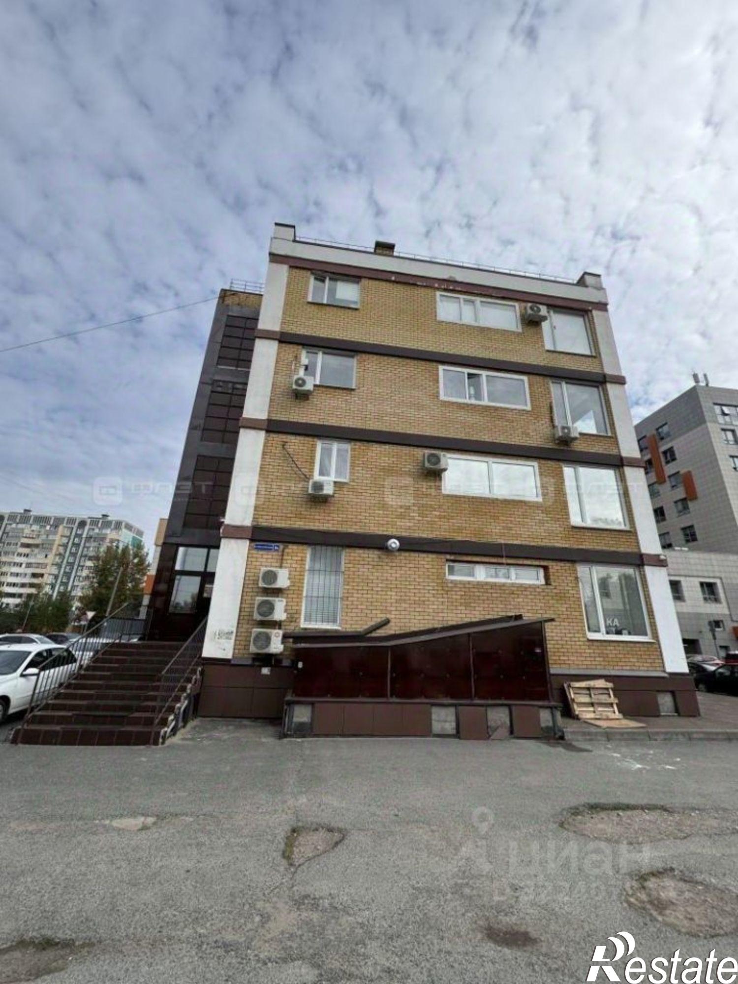 Купить ОСЗ, отдельно стоящее здание за 180 001 000 рублей на ул Чистопольская, 9Б