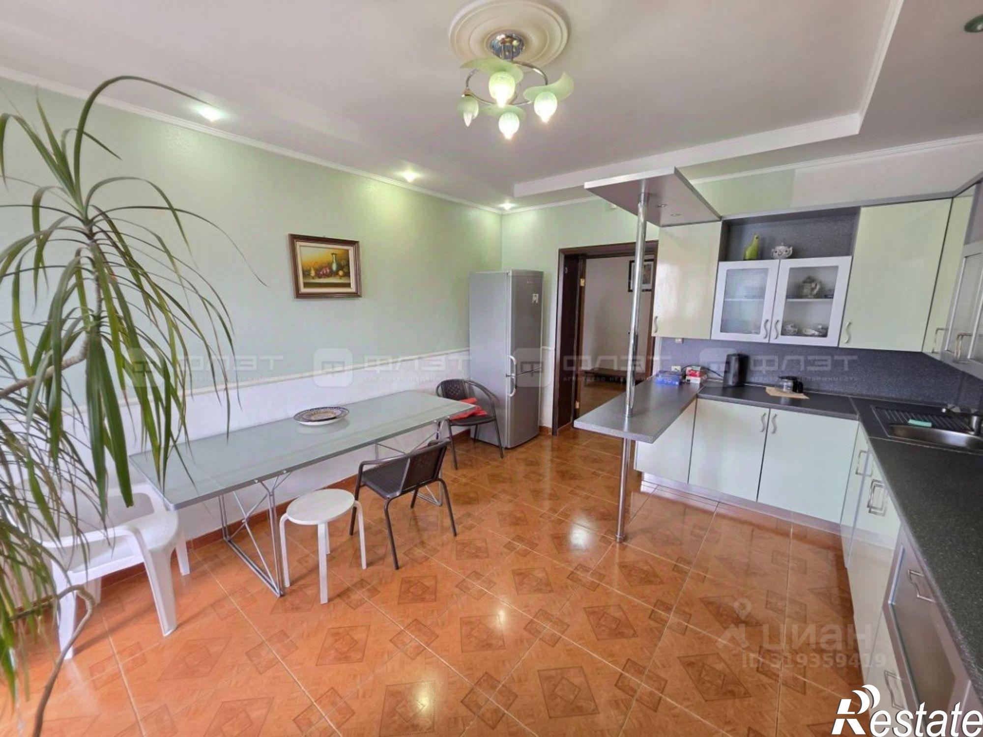 Купить квартиру за 24 000 000 рублей на ул Лево-Булачная, 16