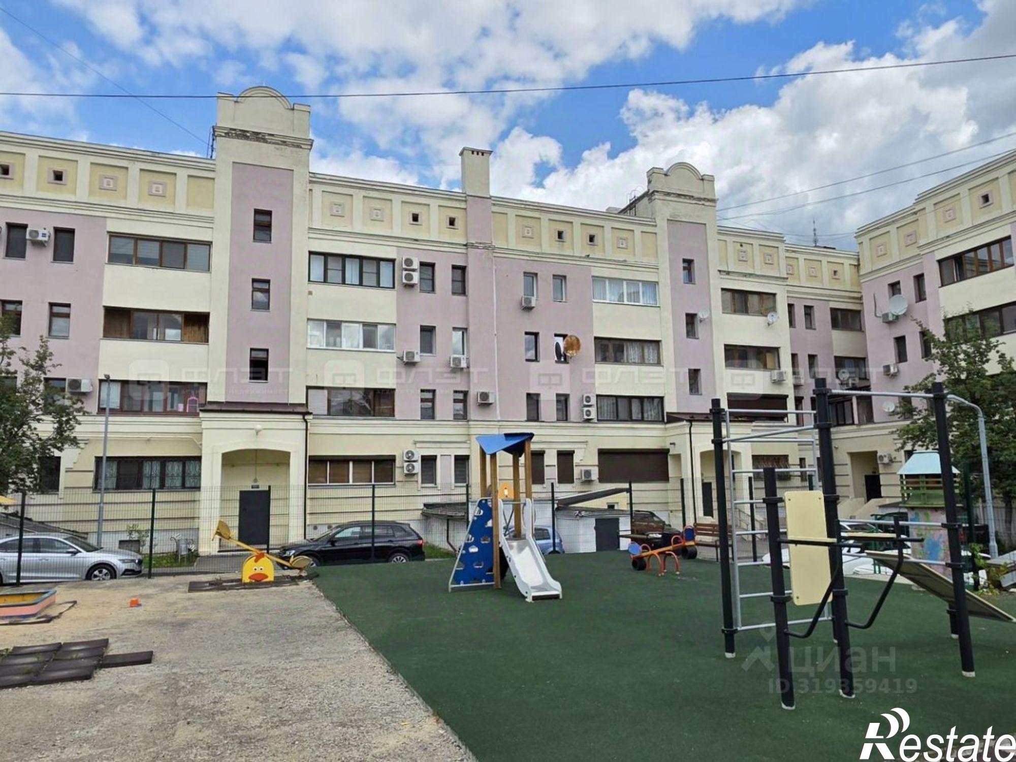 Купить квартиру за 24 000 000 рублей на ул Лево-Булачная, 16