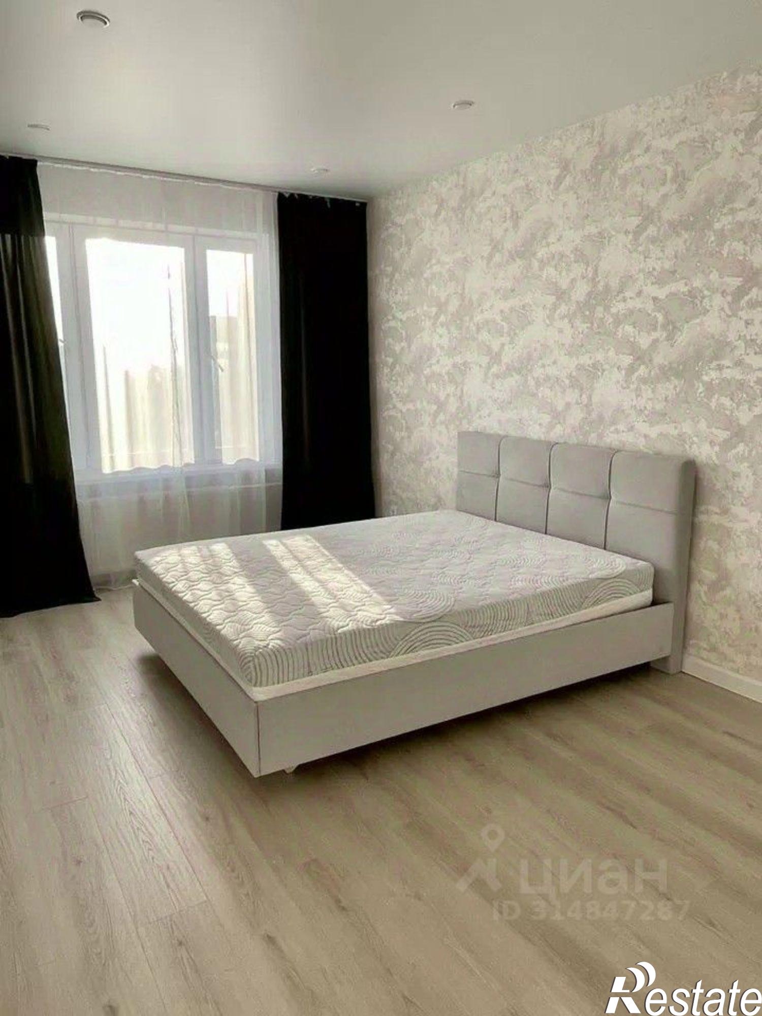 Сдать квартиру за 33 000 рублей на улица Баки Урманче, 4 к1