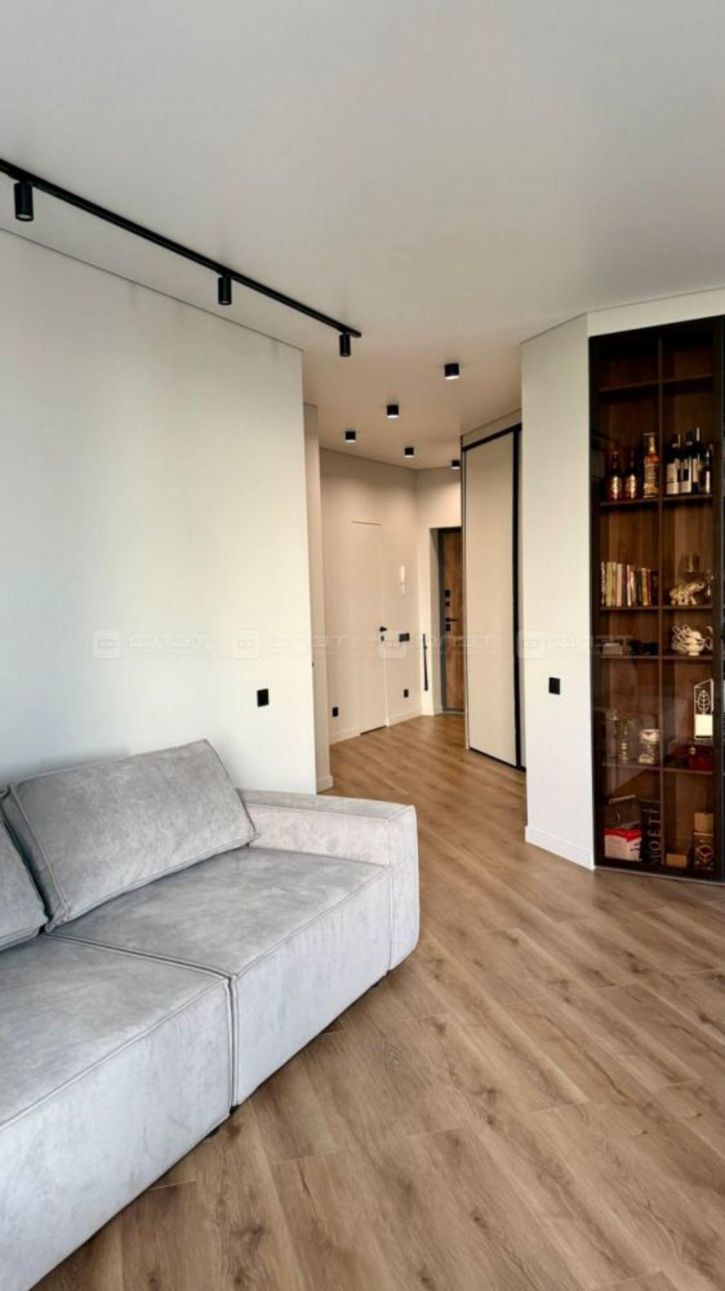 1-комн квартира ул. Оренбургский тракт, дом 8д