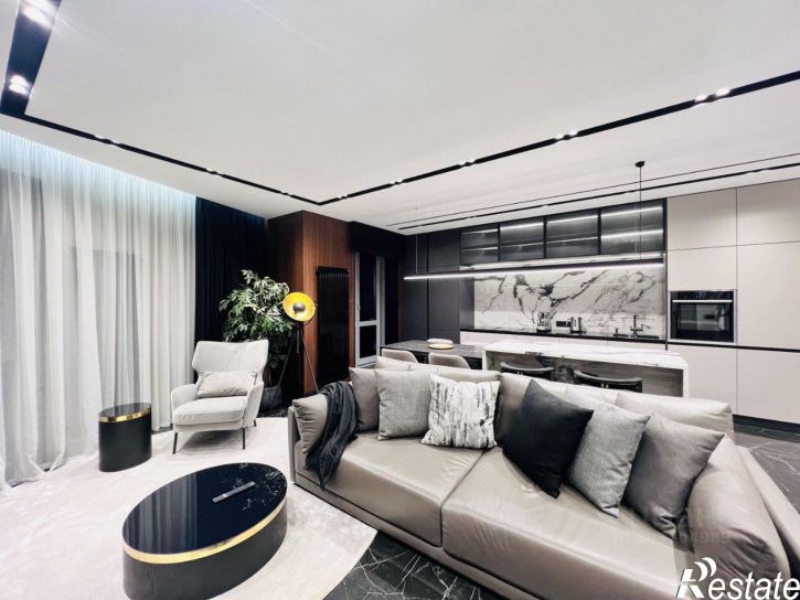 3-комн квартира улица Татарстан, 14/59,  д. 14/59