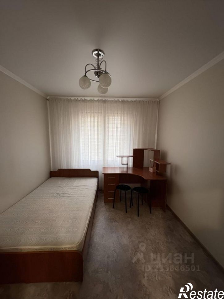 2-комн квартира пр-кт Альберта Камалеева, 32,  д. 32