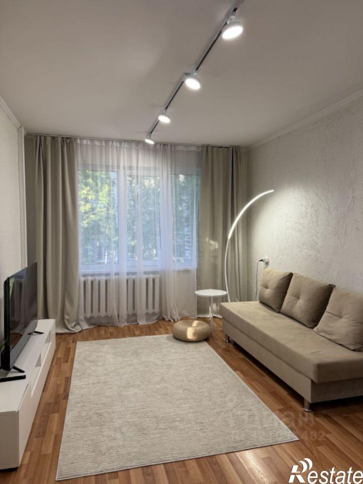 2-комн квартира улица Короленко, 50А,  д. 50А