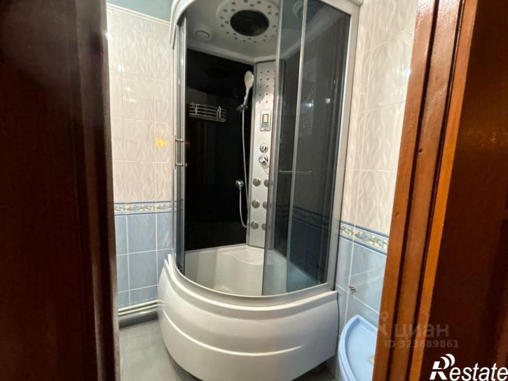 3-комн квартира улица Джаудата Файзи, 17,  д. 17