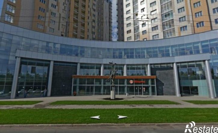 3-комн квартира улица Павлюхина, 110В,  д. 110В