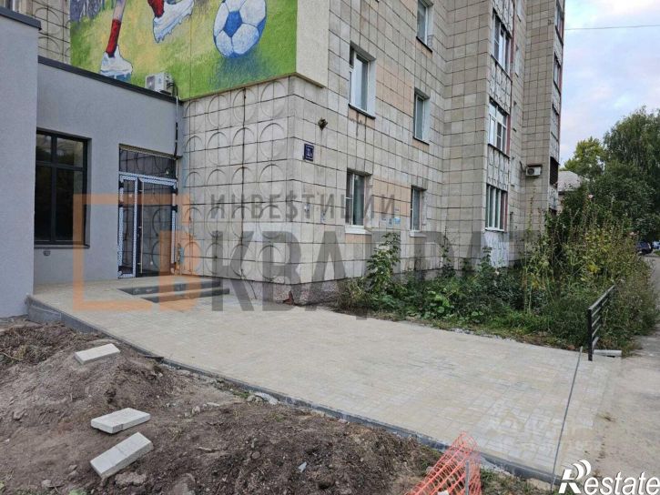 Торговое помещение пр-кт Ибрагимова, 32а,  д. 32а