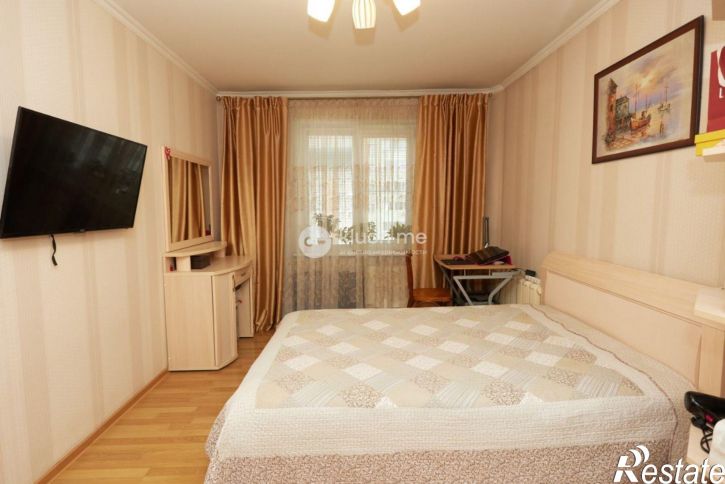 3-комн квартира улица Кулахметова, 15А,  д. 15А