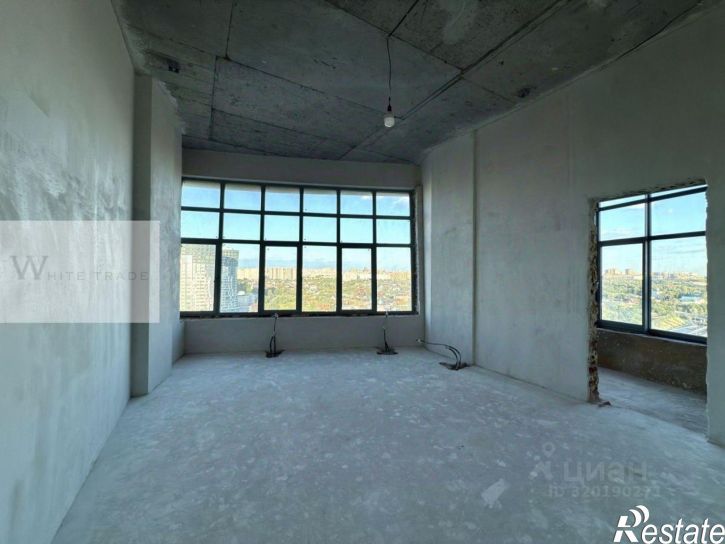 3-комн квартира Оренбургский тракт, 24Б,  д. 24Б