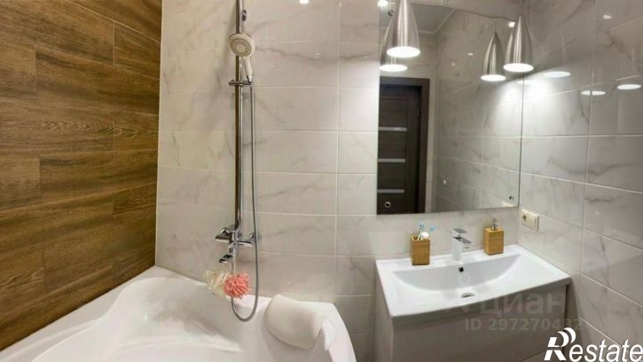 2-комн квартира ул Маршала Чуйкова, 15б,  д. 15б