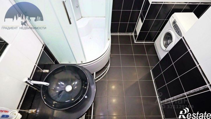 3-комн квартира ул Адоратского, 1,  д. 1