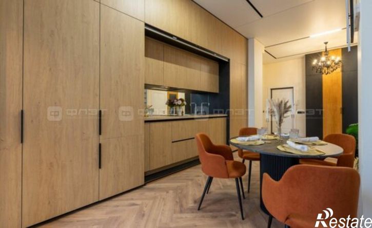 3-комн квартира ул Столярова, 19,  д. 19