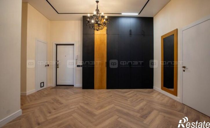 3-комн квартира ул Столярова, 19,  д. 19