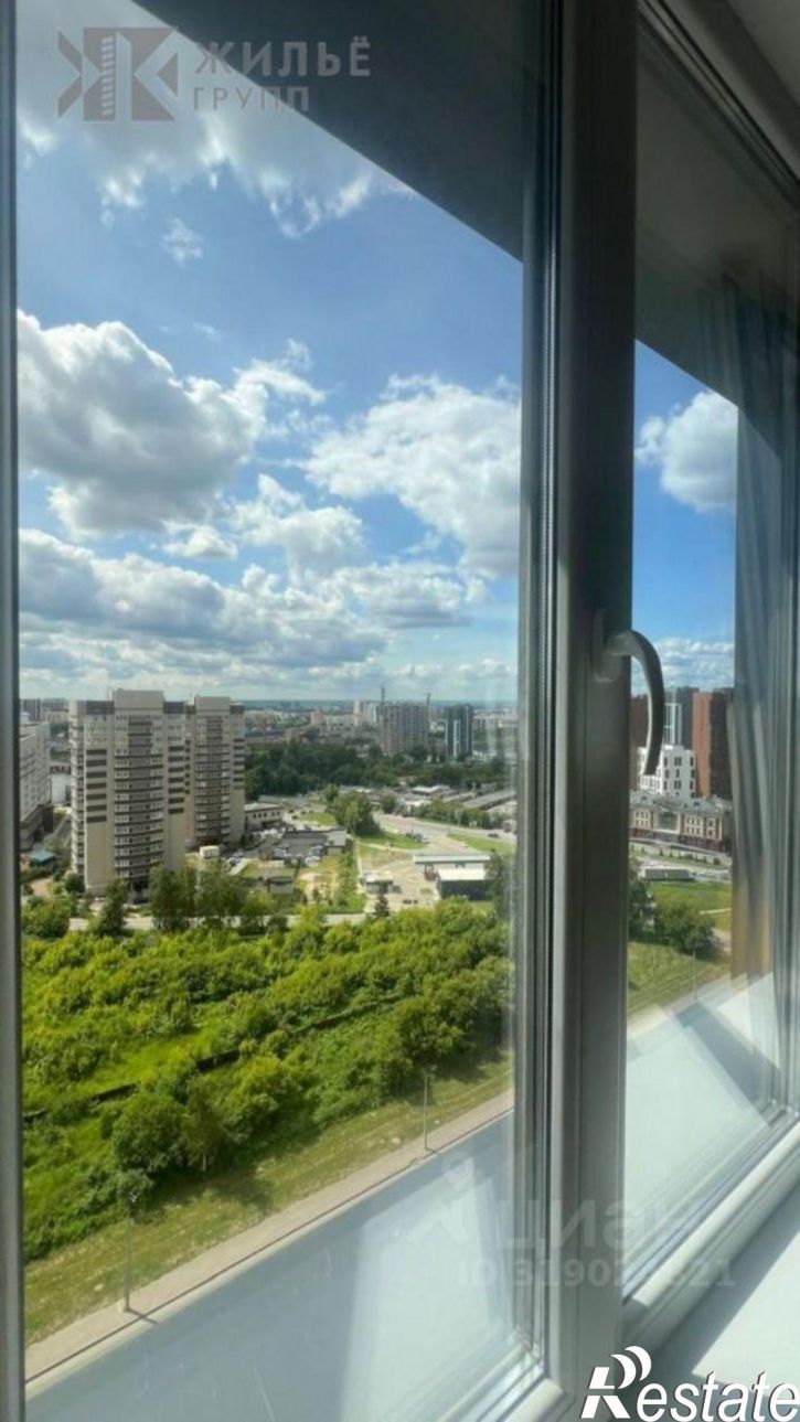 2-комн квартира пр-кт Альберта Камалеева, 32Б,  д. 32Б