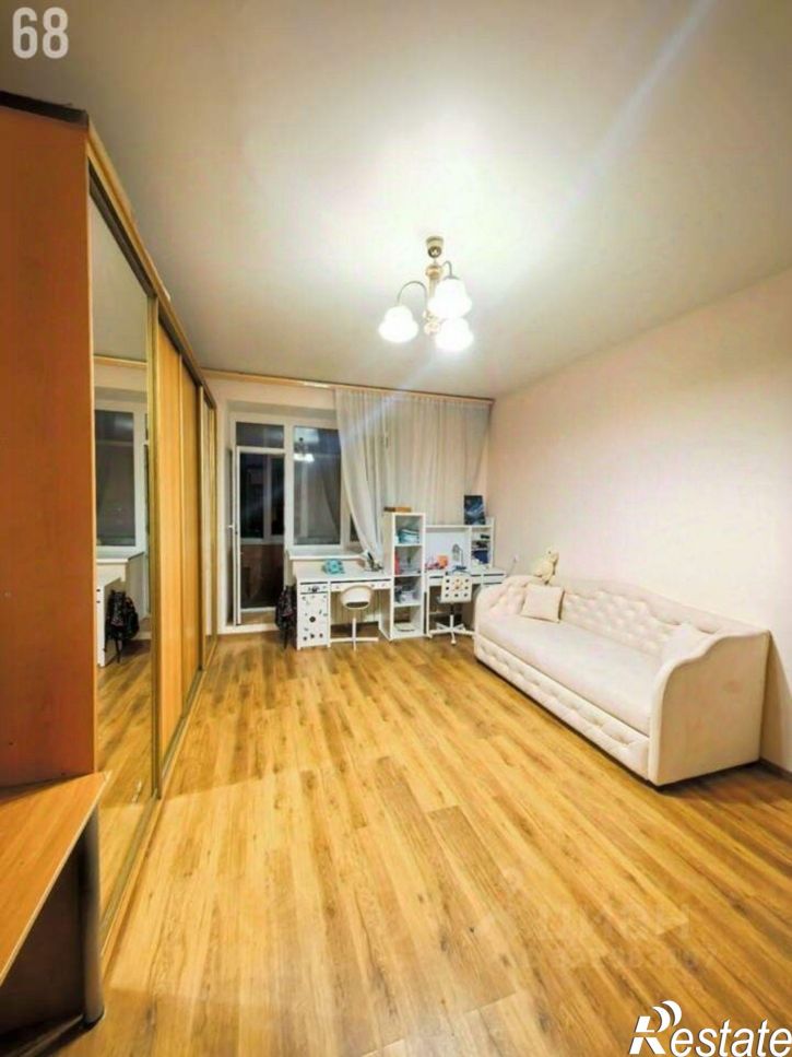 3-комн квартира ул Толбухина, 19,  д. 19