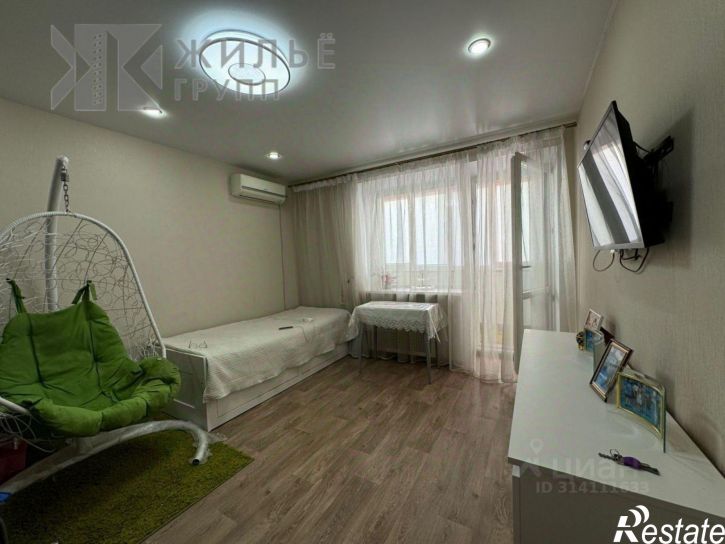 2-комн квартира ул Декабристов, 83,  д. 83