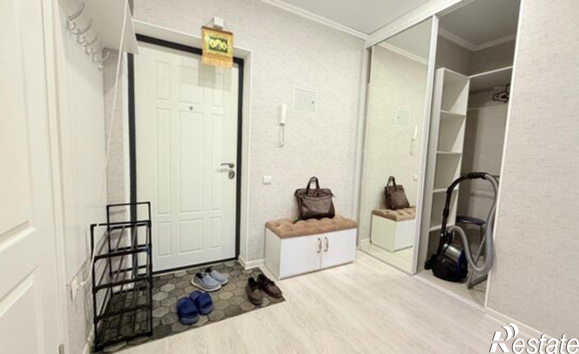 Купить квартиру за 8 100 000 рублей на ул Рауиса Гареева, 103