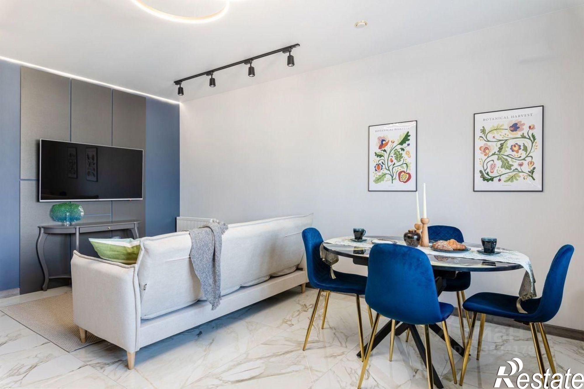 Сдать квартиру за 100 000 рублей на улица Четаева, 14А к2