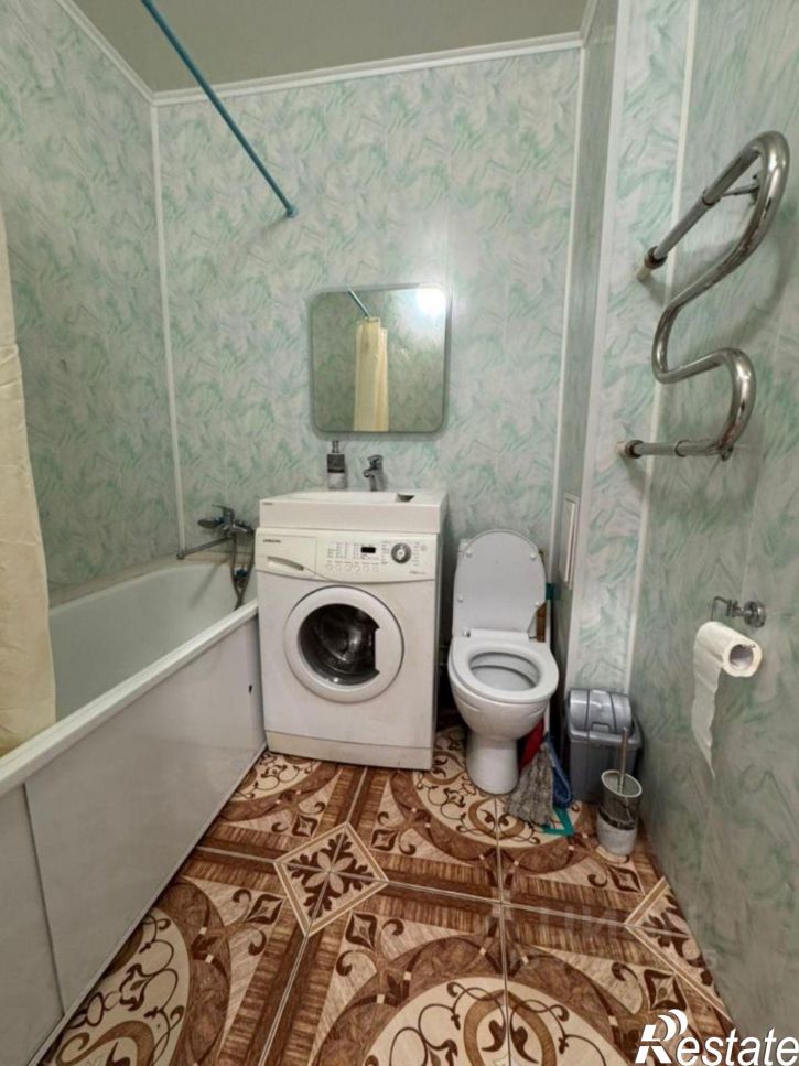 1-комн квартира улица Академика Глушко, 3,  д. 3