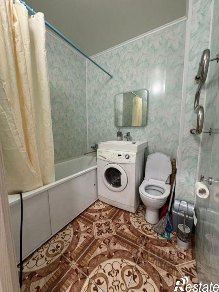 1-комн квартира улица Академика Глушко, 3,  д. 3