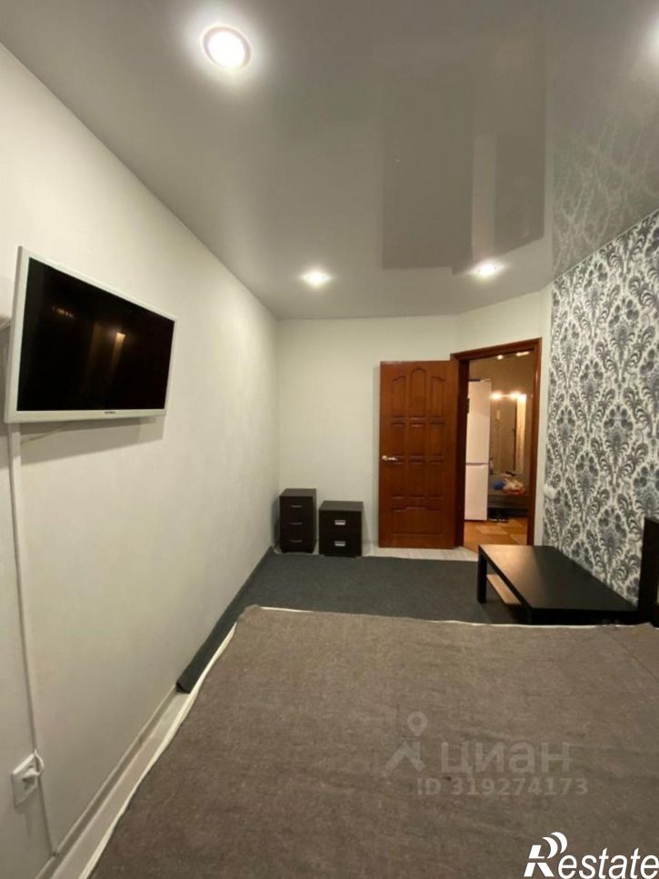 2-комн квартира улица Толбухина, 21,  д. 21