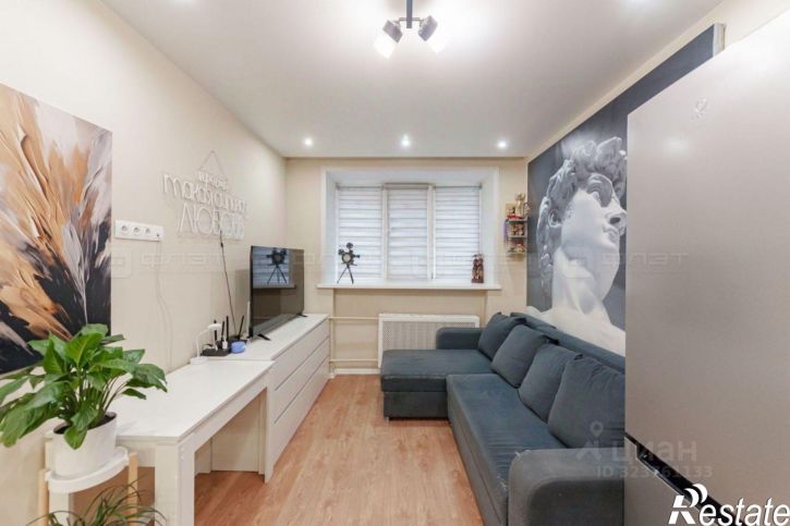 1-комн квартира улица Нурсултана Назарбаева, 54,  д. 54