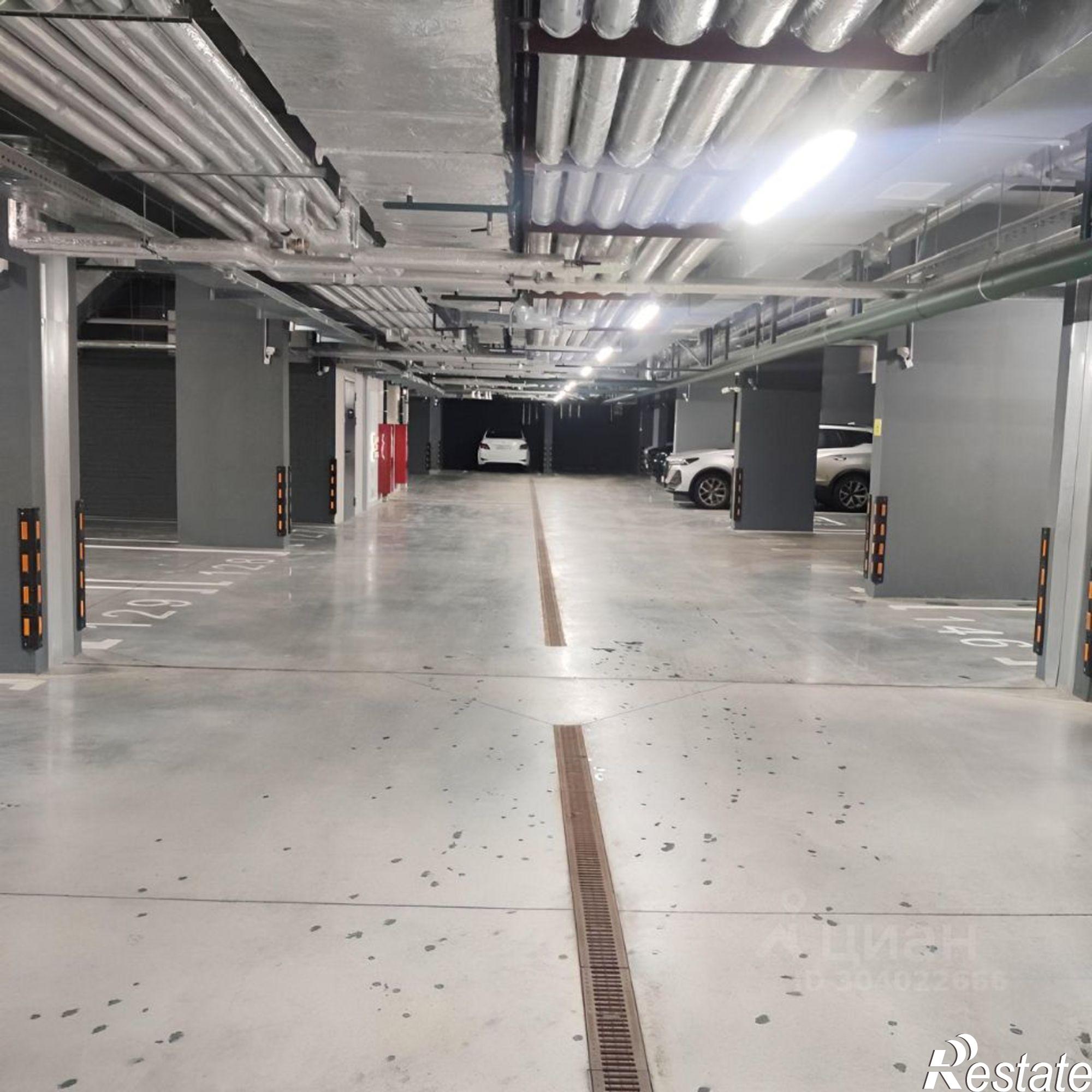 Сдать гараж, место в паркинге за 8 501 рублей на ул Шаляпина, 28