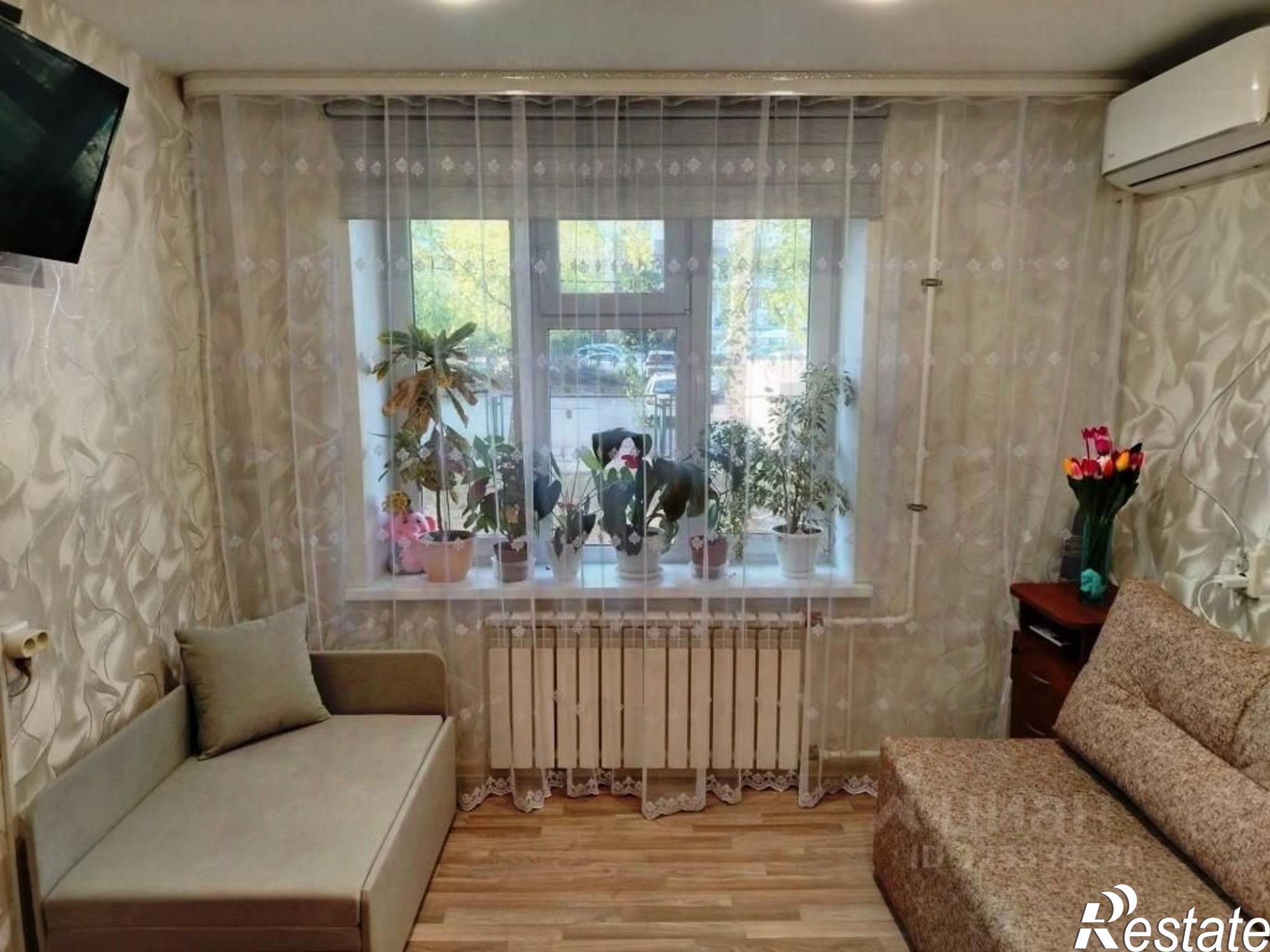 Купить квартиру за 3 090 000 рублей на ул Короленко, 52а