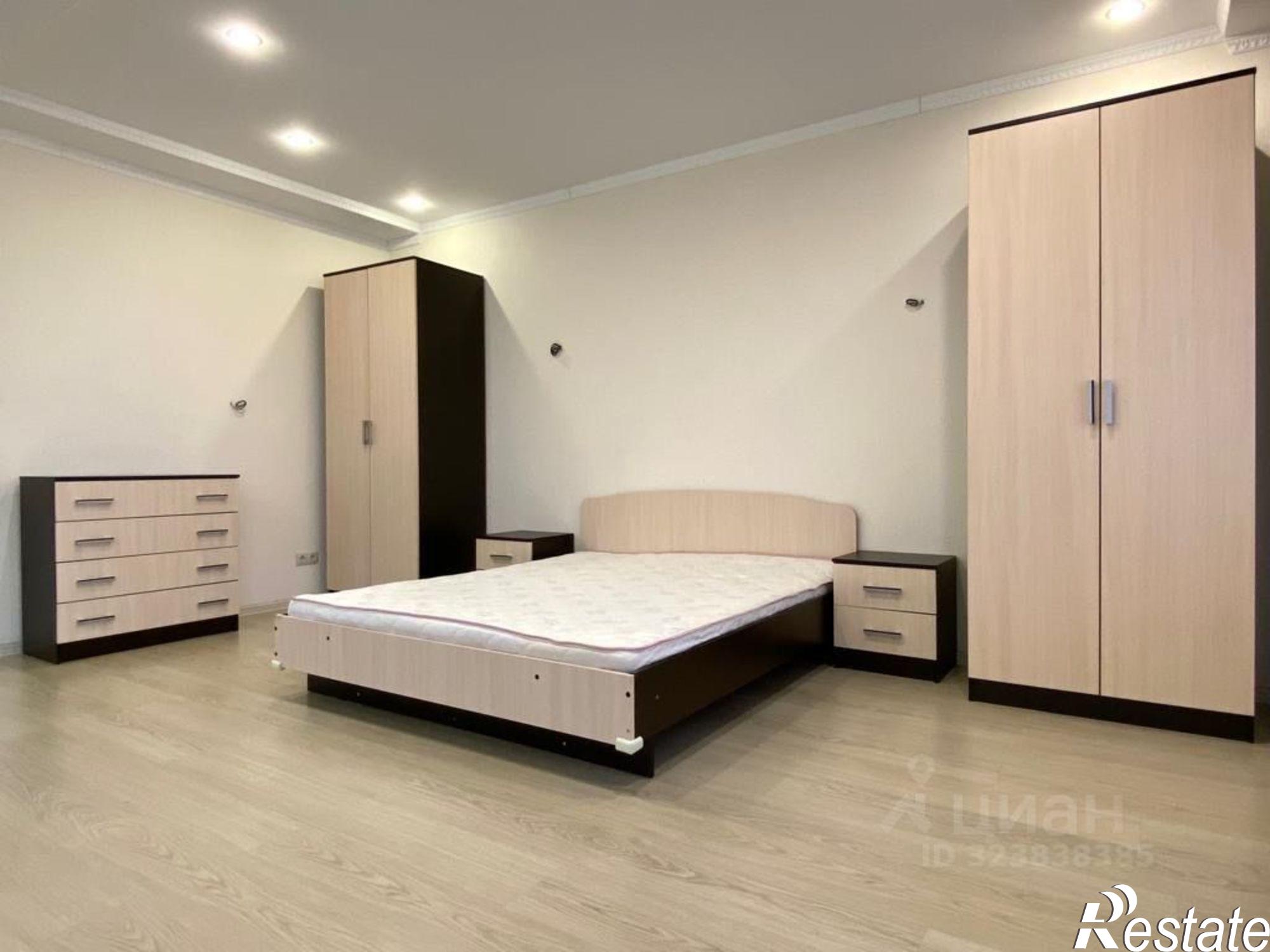 Сдать квартиру за 36 000 рублей на проспект Победы, 90