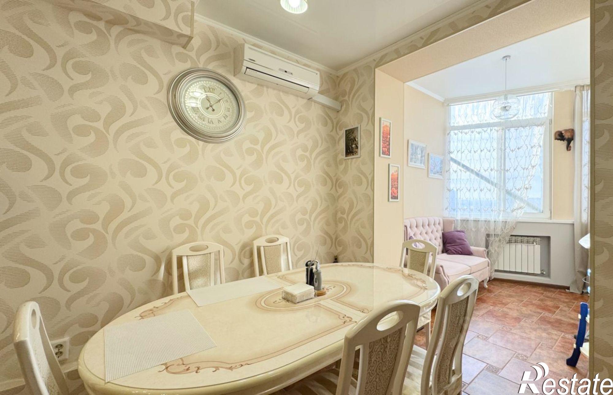 Сдать квартиру за 65 000 рублей на улица Марселя Салимжанова, 23