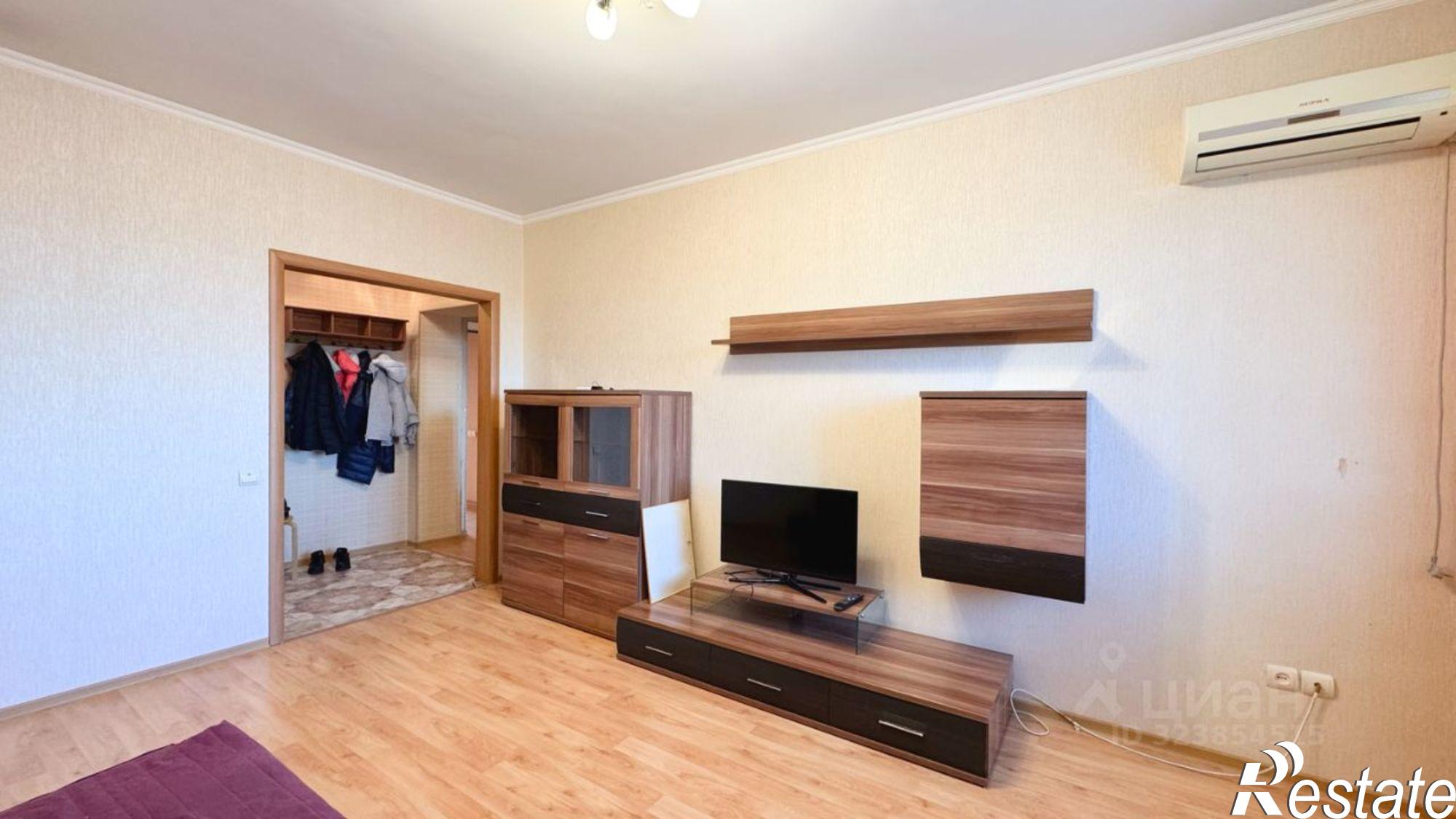 Сдать квартиру за 35 000 рублей на улица Габдуллы Кариева, 5