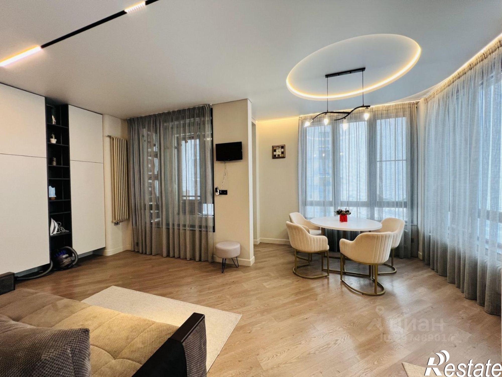 Сдать квартиру за 150 000 рублей на ул Алексея Козина, 2