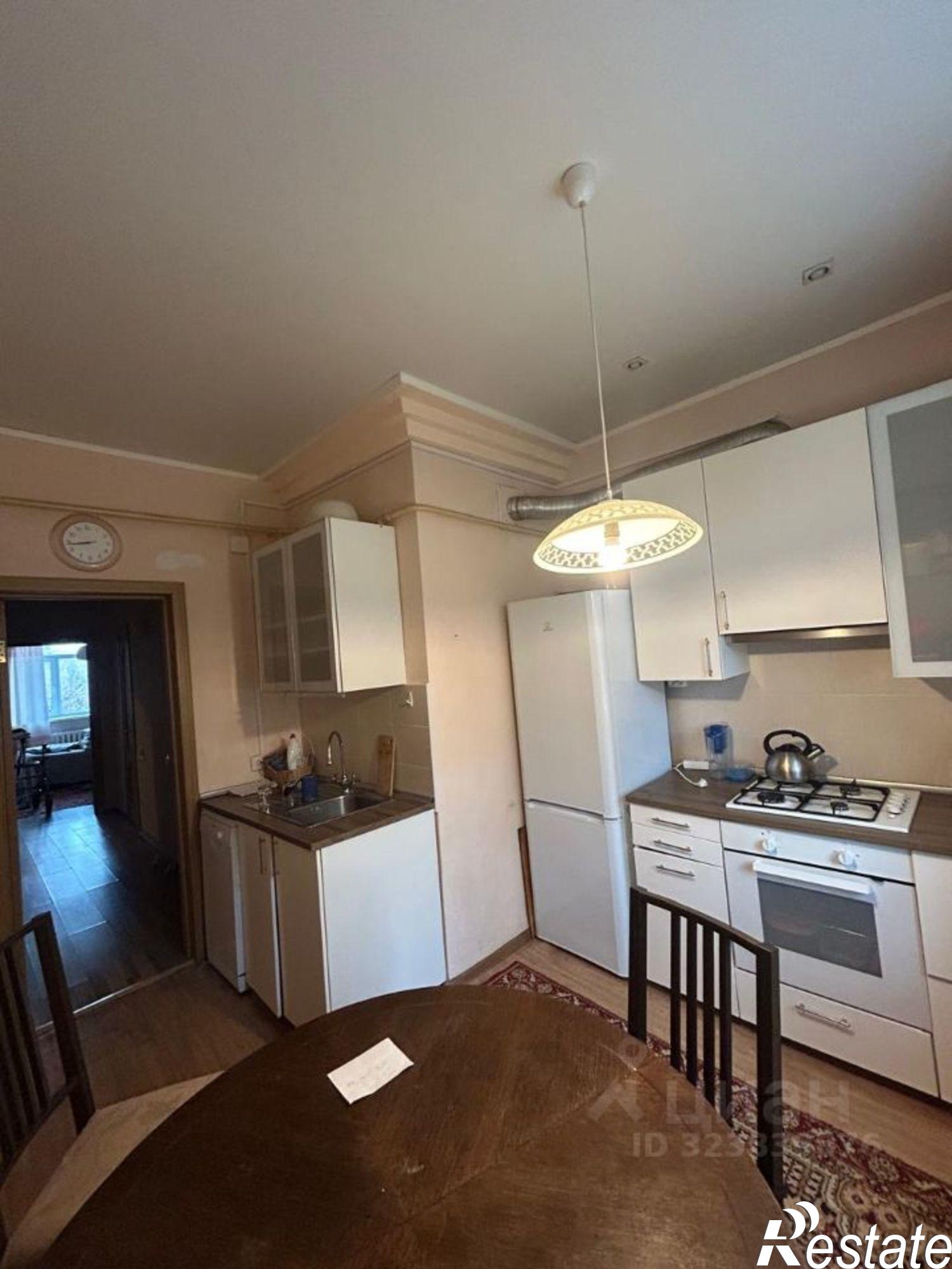 Купить квартиру за 9 800 000 рублей на улица Абжалилова, 21