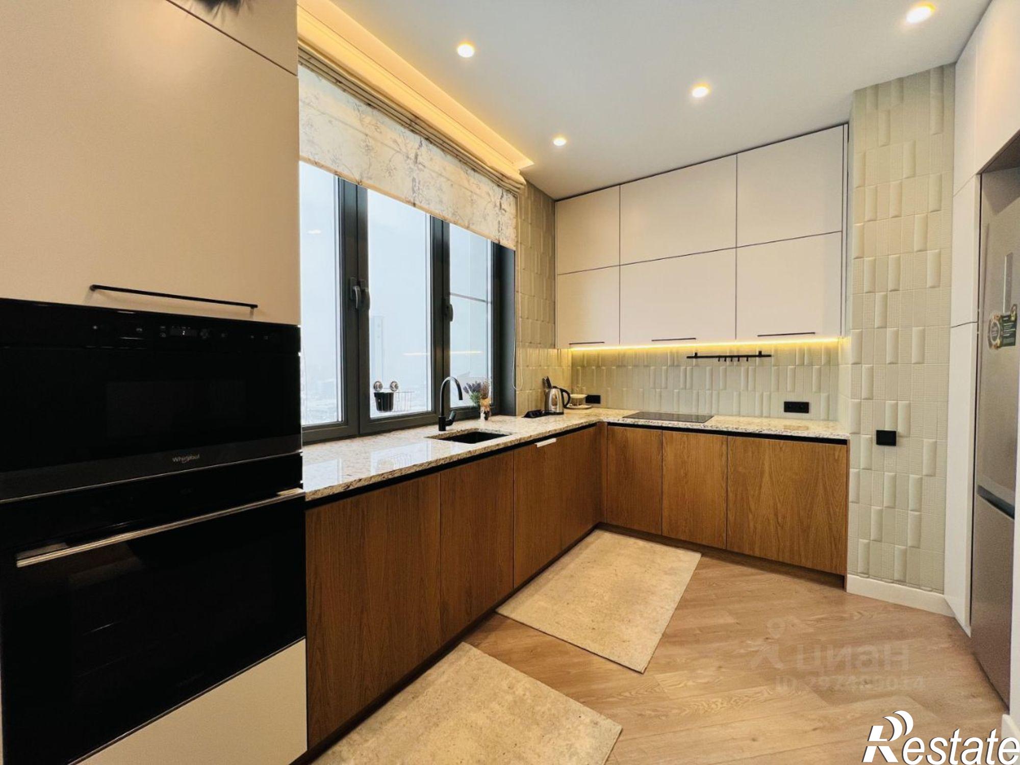 Сдать квартиру за 150 000 рублей на ул Алексея Козина, 2