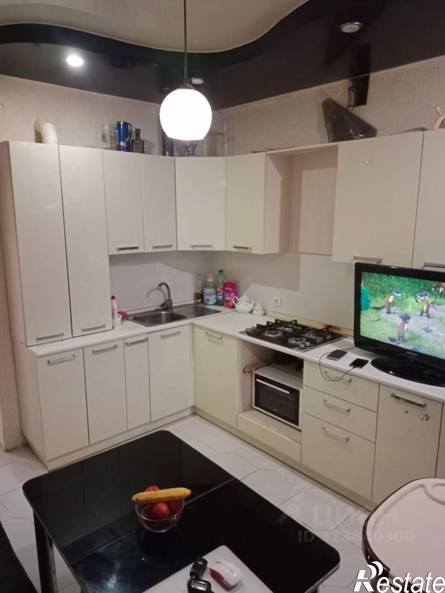 Купить квартиру за 8 000 000 рублей на 2-я Старо-Аракчинская улица, 41А