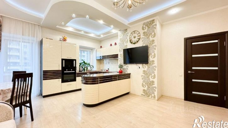 2-комн квартира Чистопольская улица, 36,  д. 36